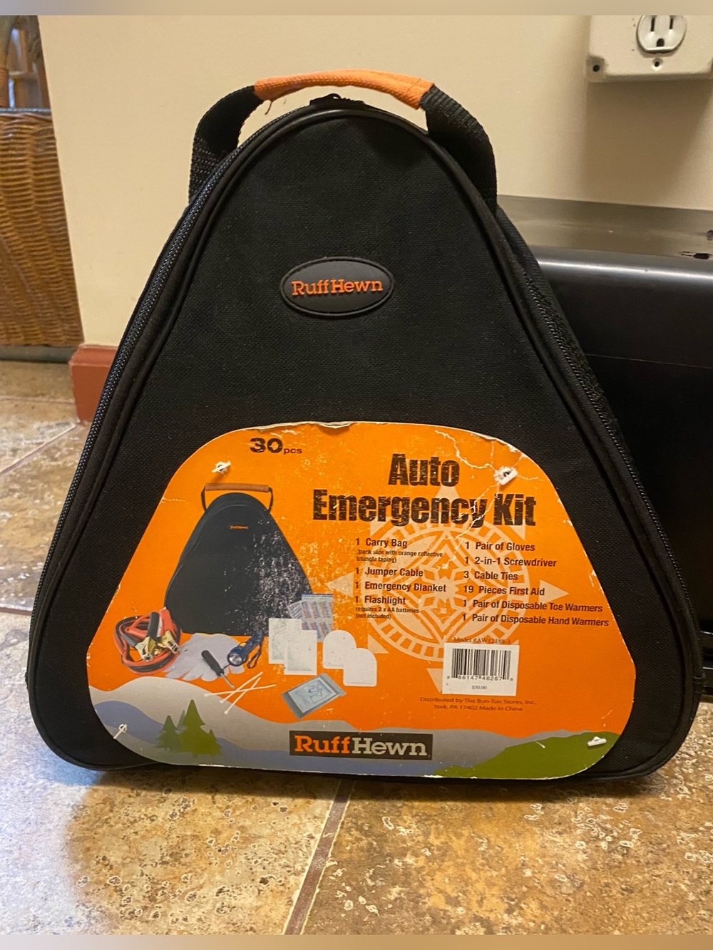 Ruff Hewn Black and Orange Auto Emergency Kit
